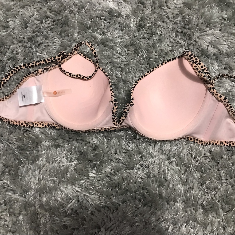 Bikini - Picture 2 of 3